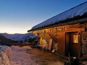 Maison de charme à Séez avec vue sur montagne, cheminée